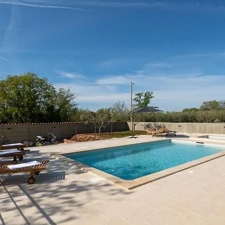 Вилла Clara Kavran